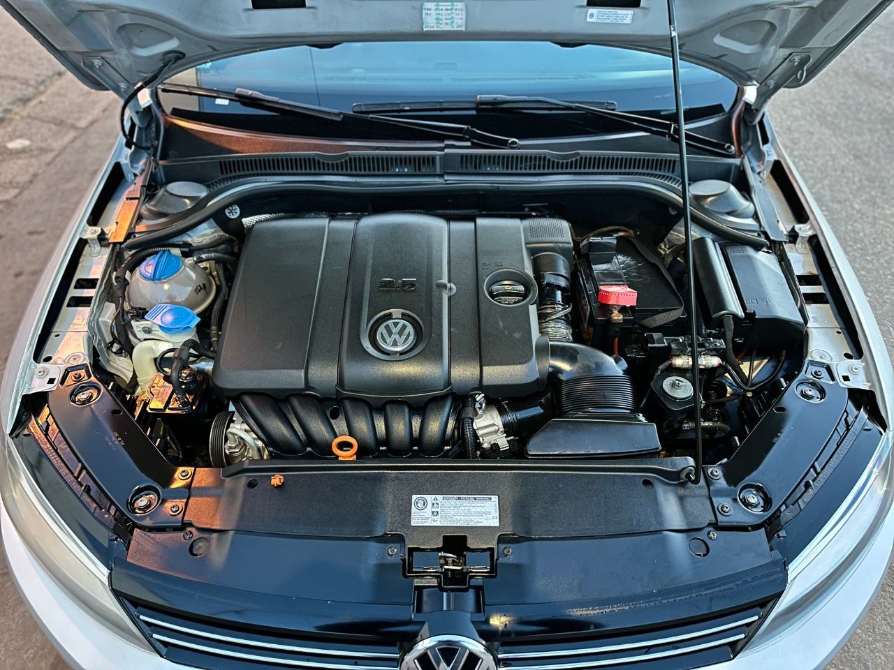 Volkswagen Vento Usado Financiado en Mendoza, deRuedas
