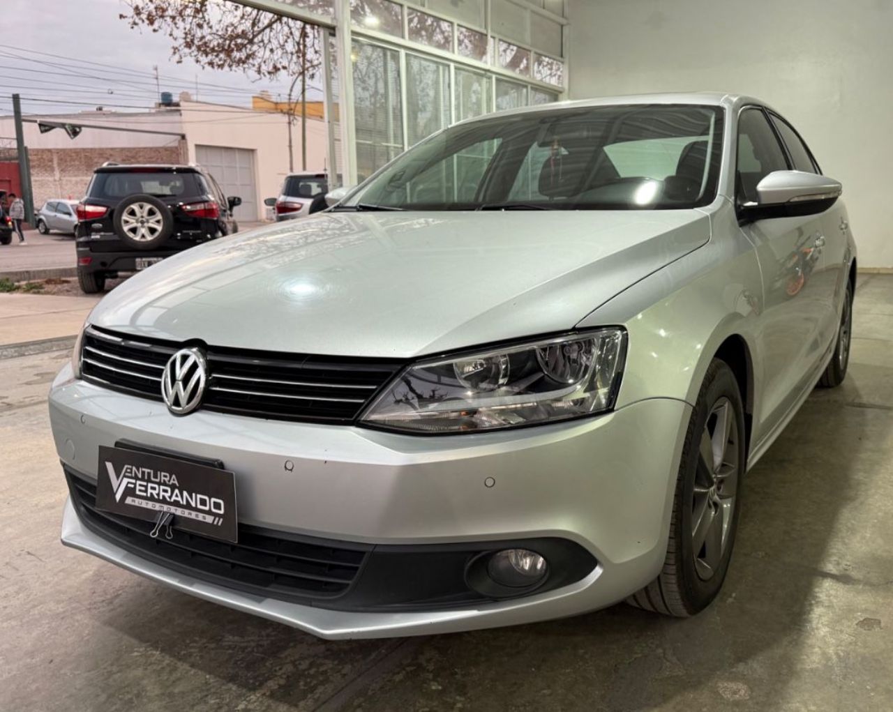Volkswagen Vento Usado Financiado en Mendoza, deRuedas