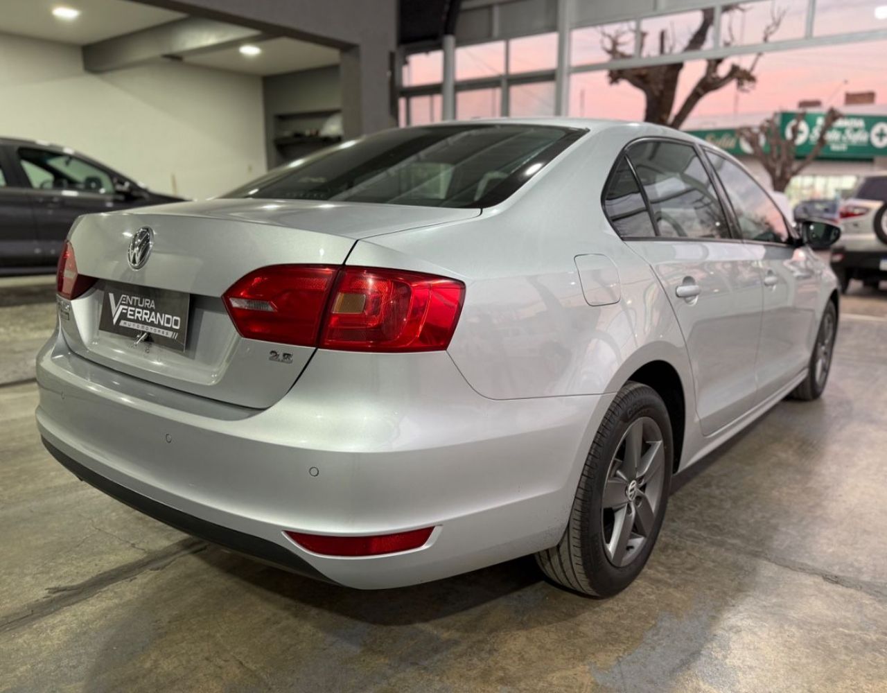 Volkswagen Vento Usado Financiado en Mendoza, deRuedas