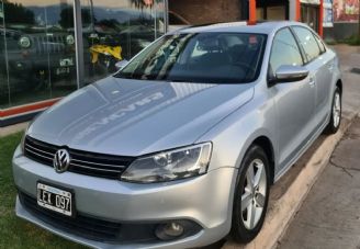 Volkswagen Vento Usado en San Juan Financiado