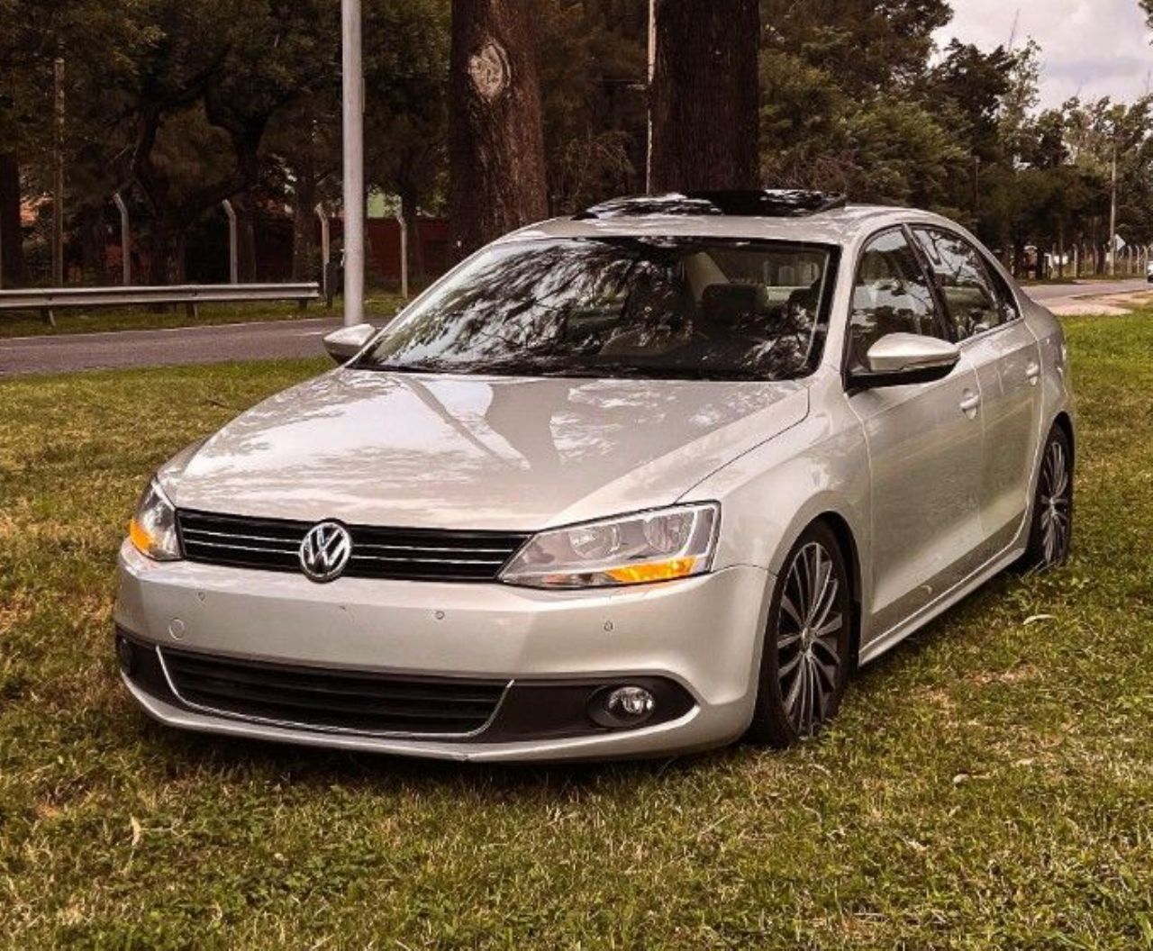 Volkswagen Vento Usado en Córdoba, deRuedas