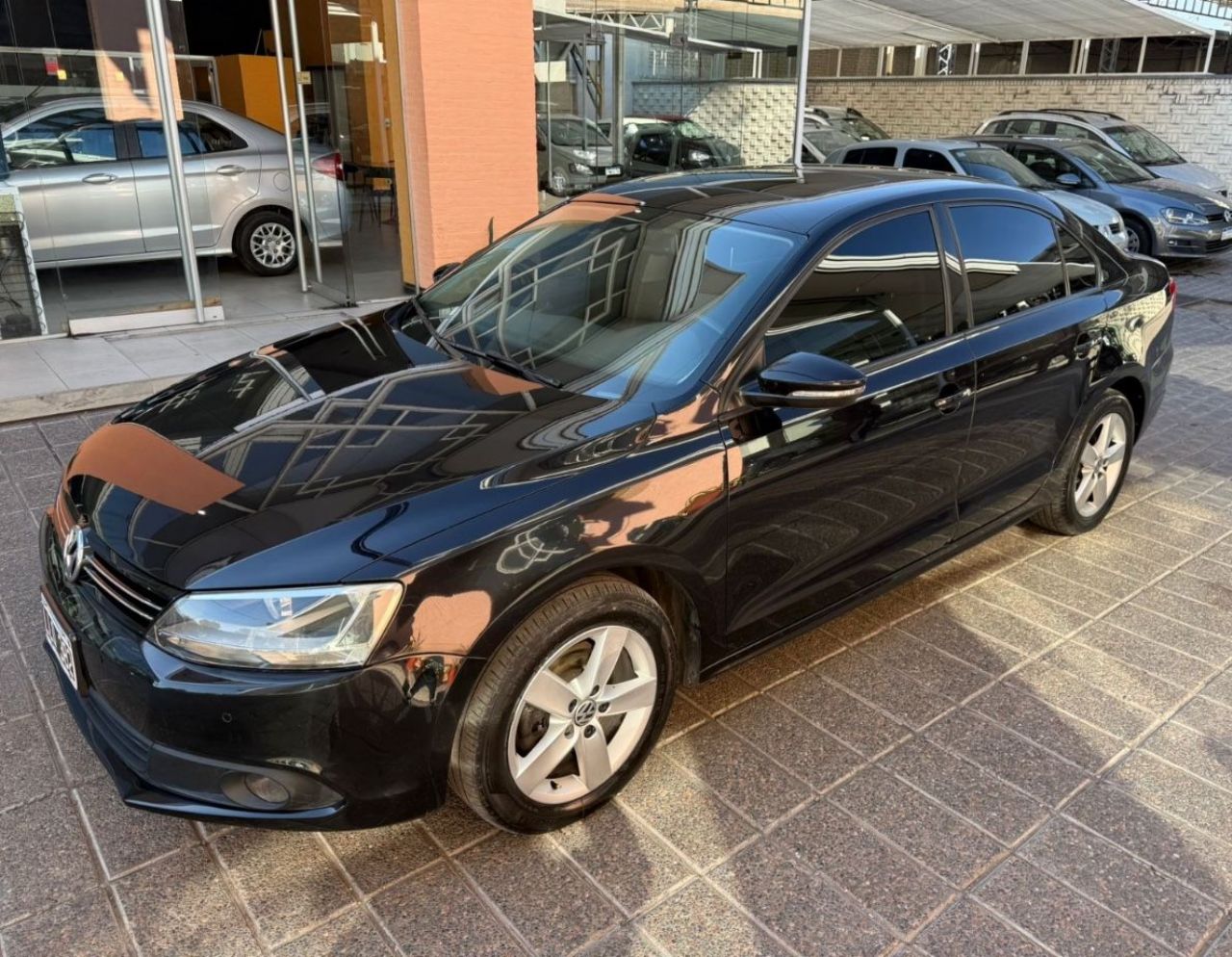 Volkswagen Vento Usado Financiado en Mendoza, deRuedas