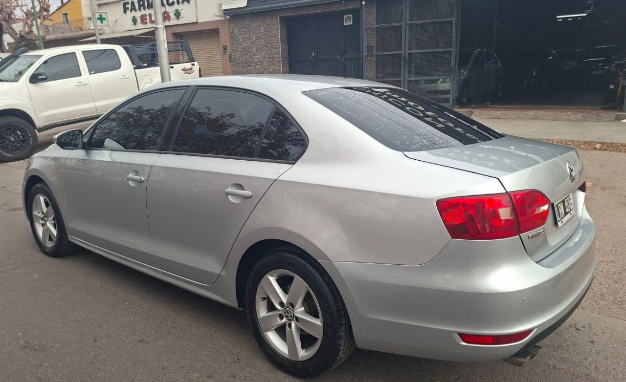Volkswagen Vento Usado Financiado en Mendoza, deRuedas
