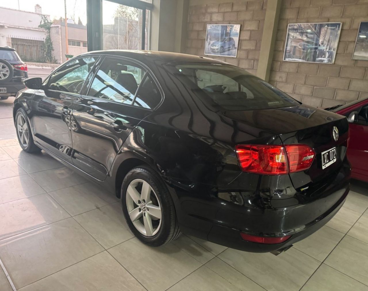 Volkswagen Vento Usado Financiado en Mendoza, deRuedas