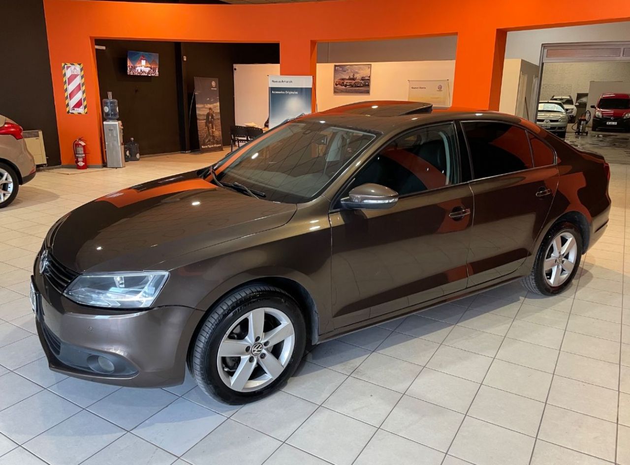 Volkswagen Vento Usado Financiado en Mendoza, deRuedas