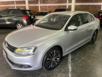 Volkswagen Vento Usado en Mendoza Financiado