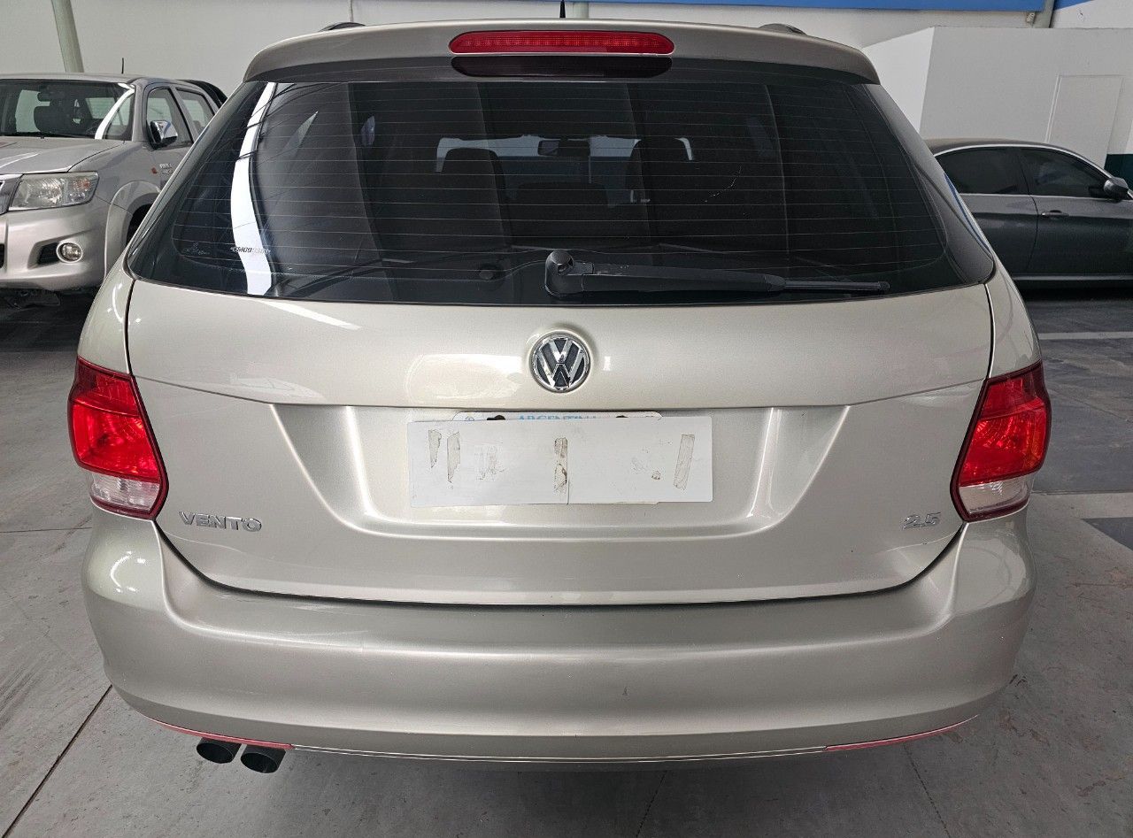 Volkswagen Vento Usado Financiado en Mendoza, deRuedas