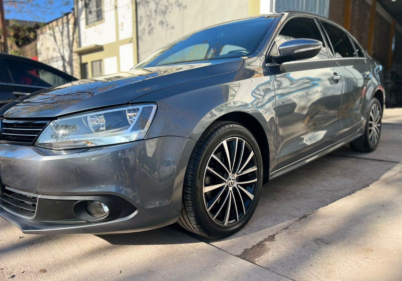 Volkswagen Vento Usado en Mendoza, deRuedas