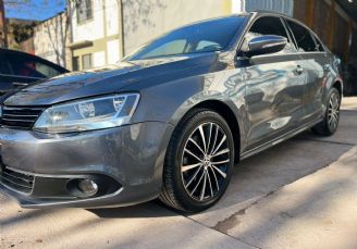 Volkswagen Vento Usado en Mendoza Financiado