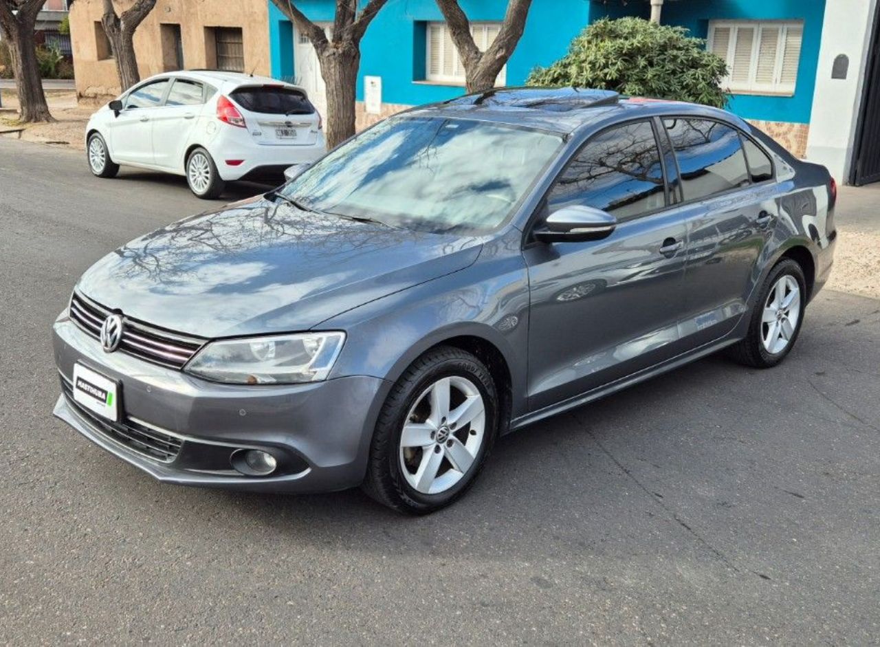 Volkswagen Vento Usado Financiado en Mendoza, deRuedas