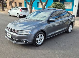 Volkswagen Vento Usado en Mendoza Financiado