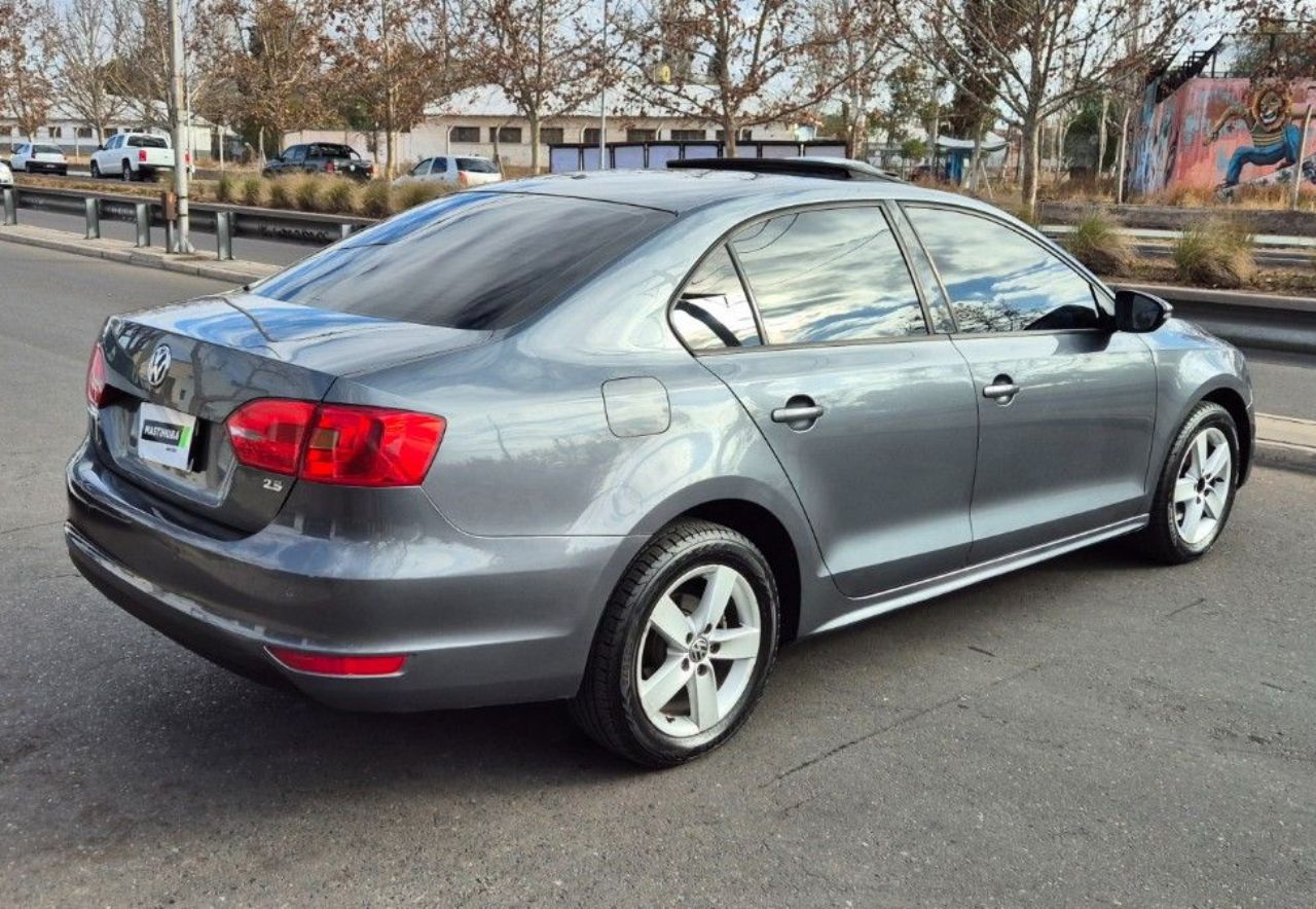 Volkswagen Vento Usado Financiado en Mendoza, deRuedas