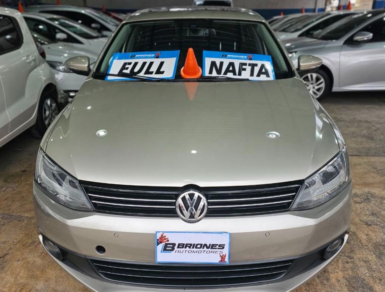 Volkswagen Vento Usado en Mendoza, deRuedas