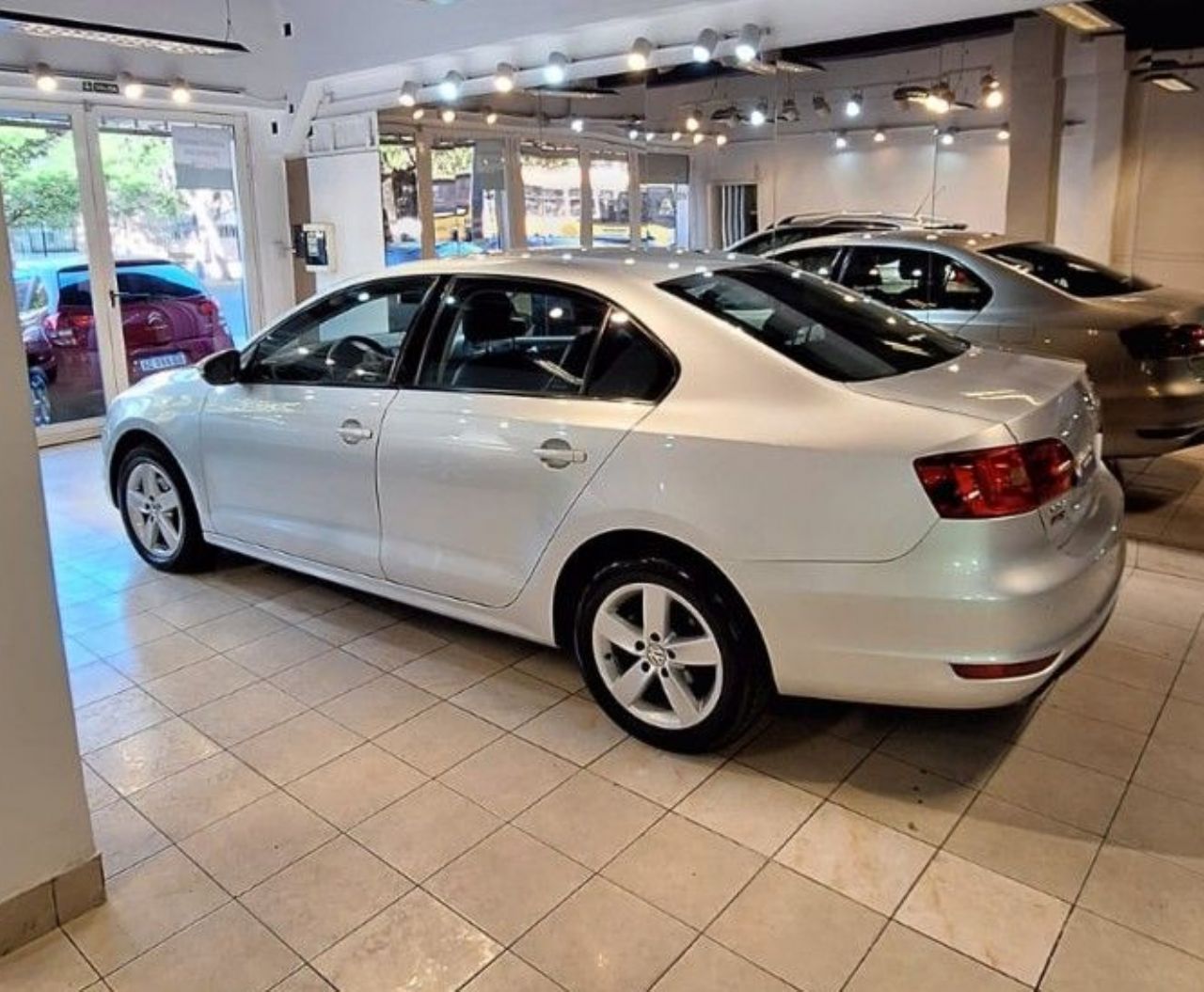 Volkswagen Vento Usado Financiado en Córdoba, deRuedas