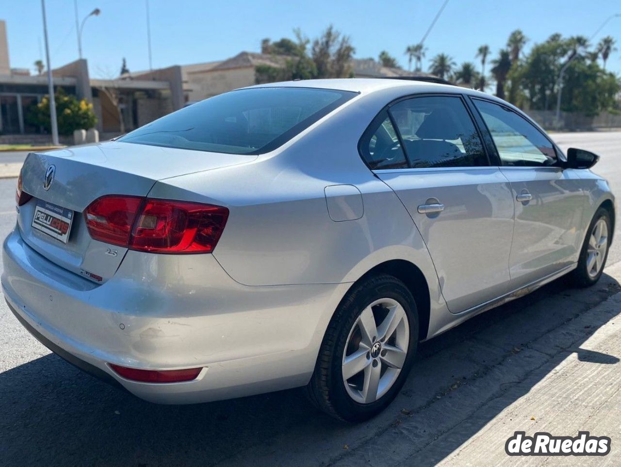 Volkswagen Vento Usado en San Juan, deRuedas