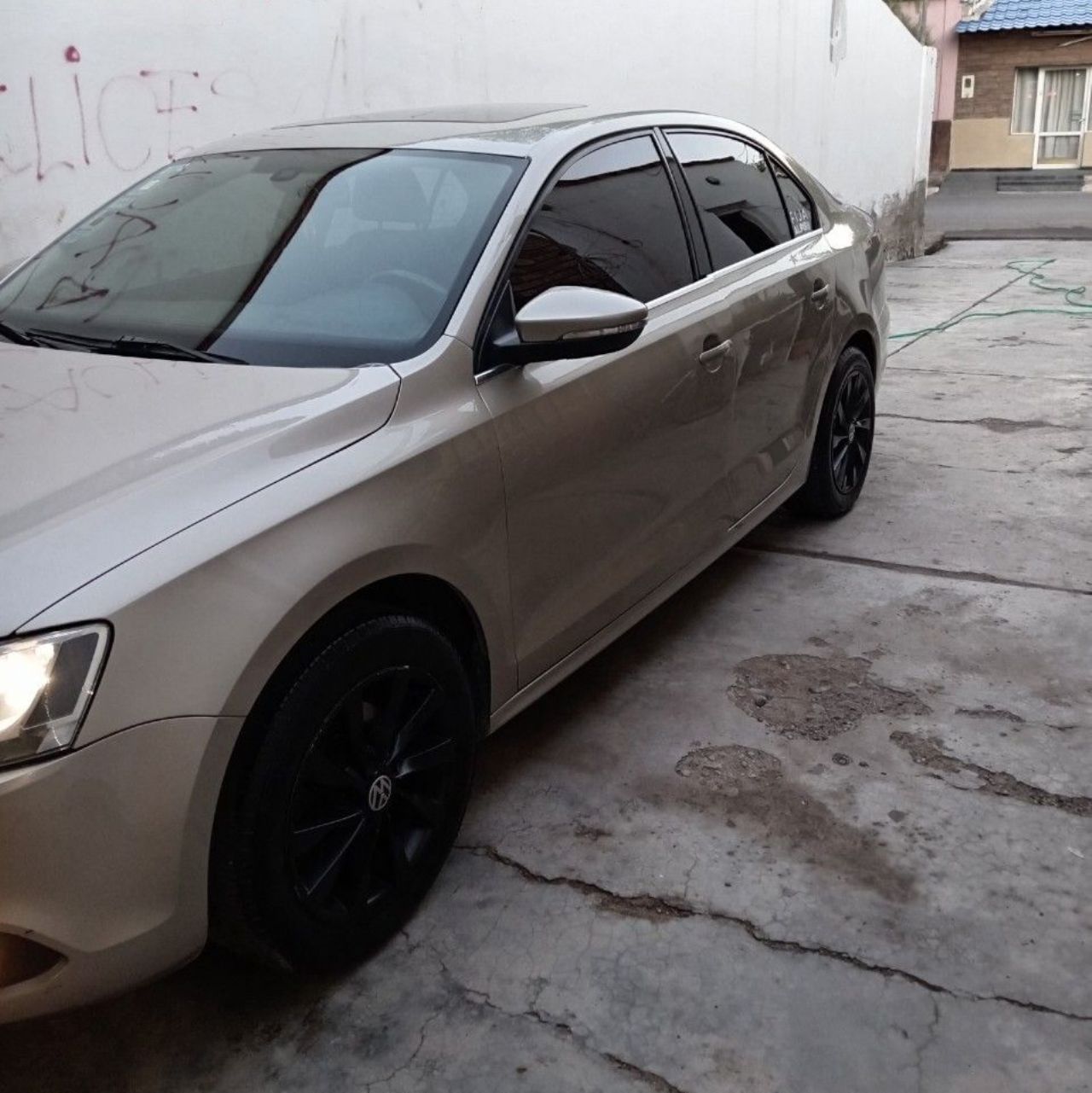 Volkswagen Vento Usado en San Juan, deRuedas