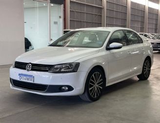 Volkswagen Vento Usado en Córdoba Financiado