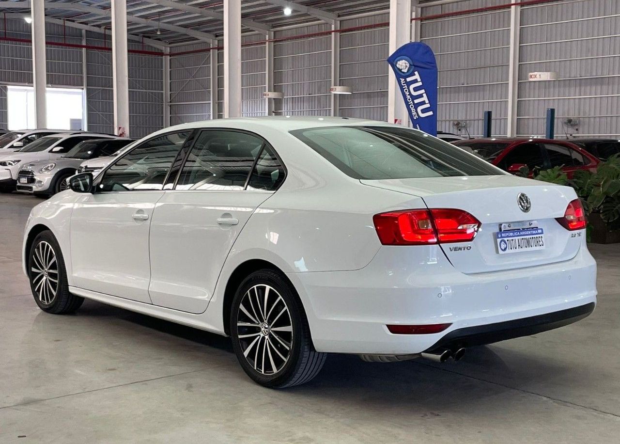 Volkswagen Vento Usado Financiado en Córdoba, deRuedas