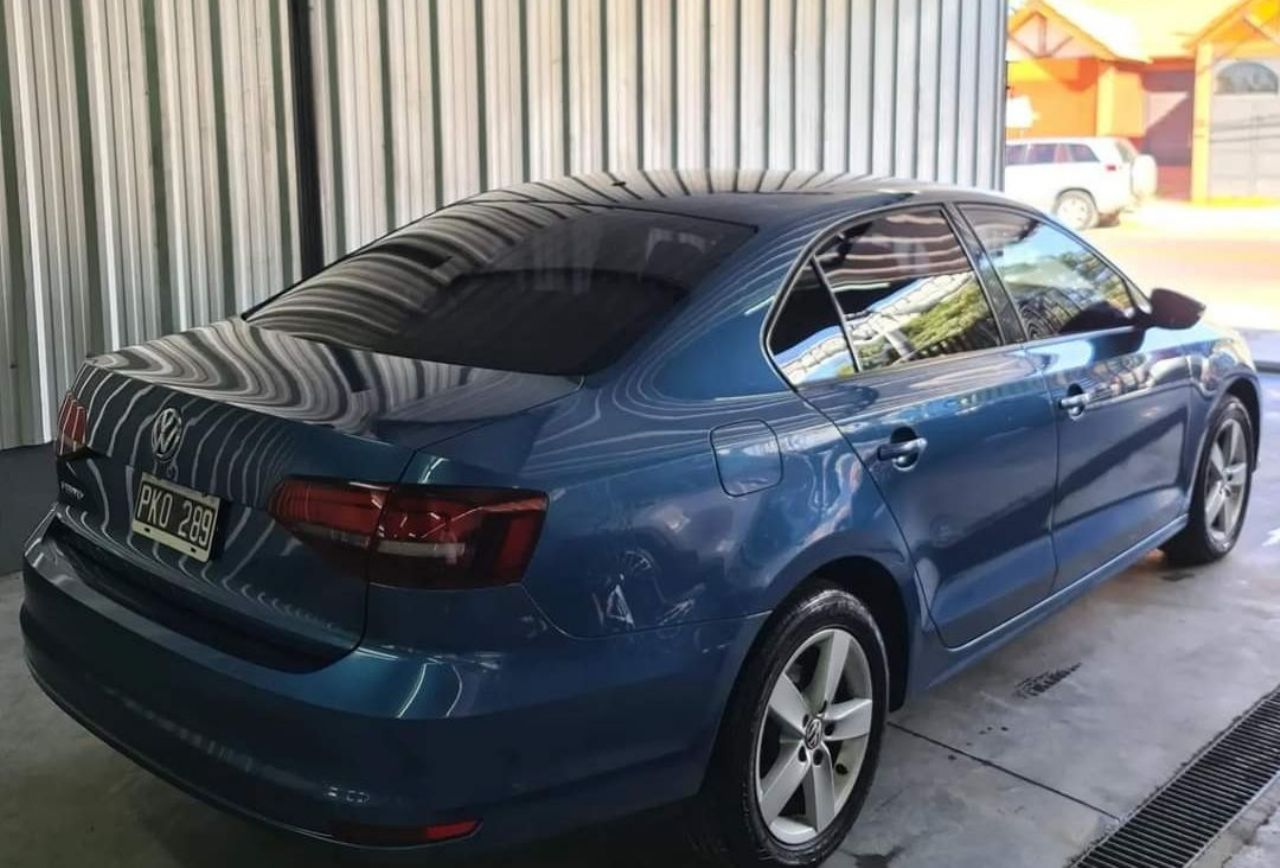 Volkswagen Vento Usado en San Juan, deRuedas
