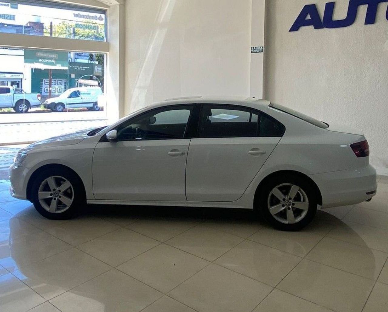 Volkswagen Vento Usado Financiado en Córdoba, deRuedas