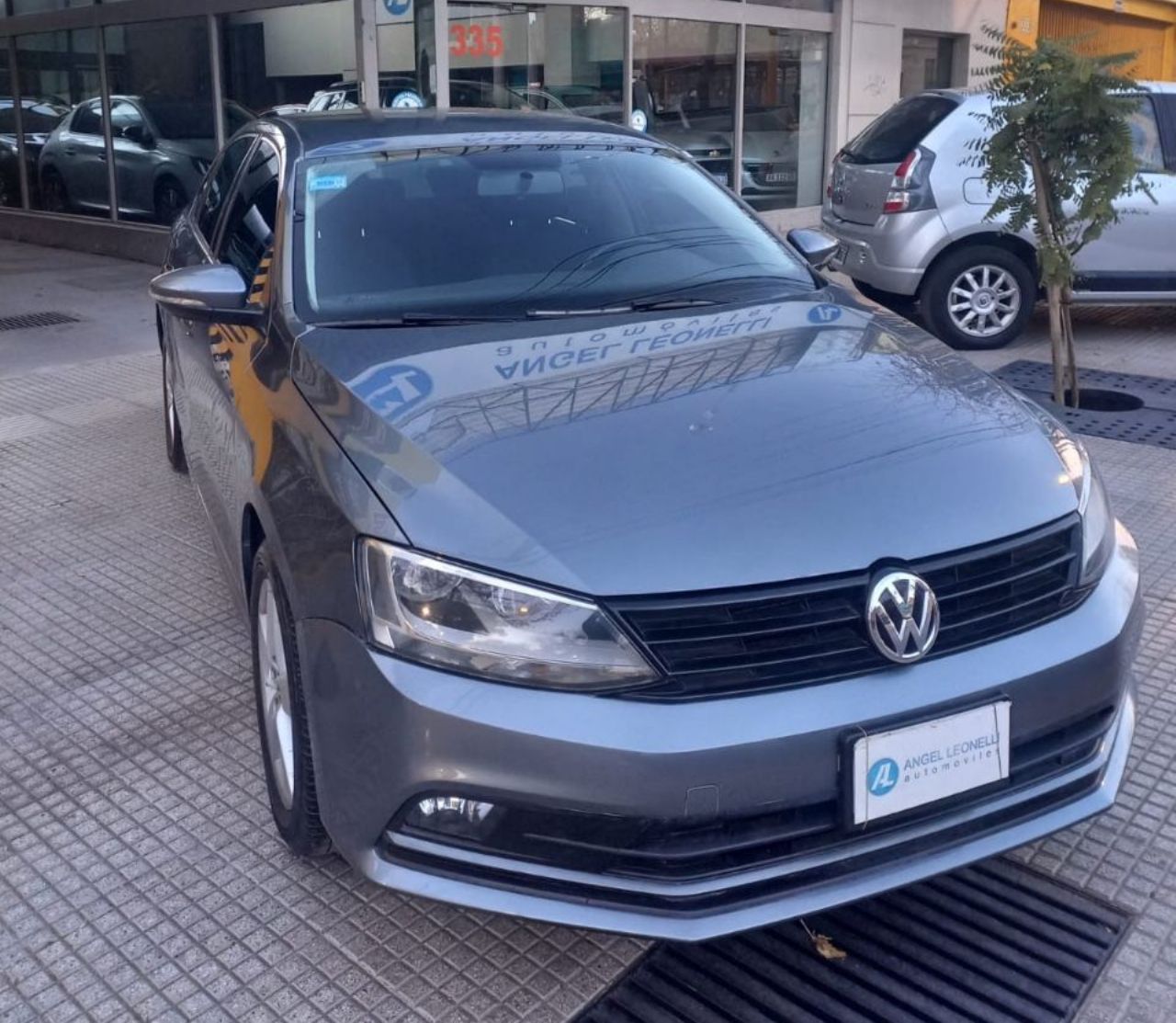 Volkswagen Vento Usado Financiado en Mendoza, deRuedas