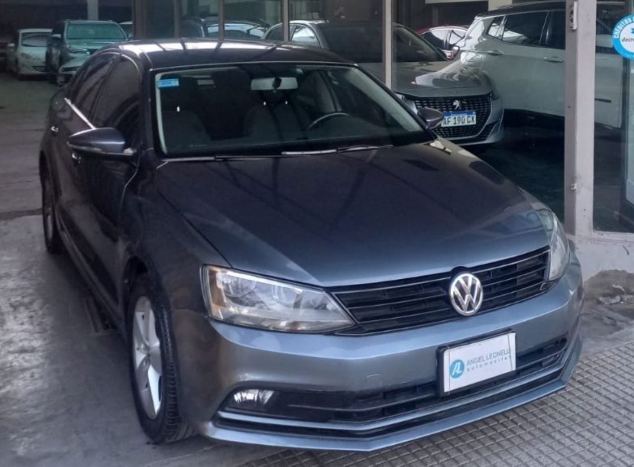 Volkswagen Vento Usado Financiado en Mendoza, deRuedas