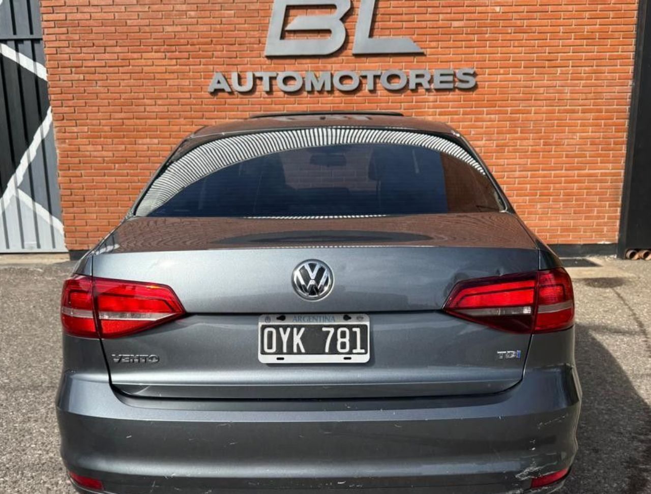 Volkswagen Vento Usado Financiado en Córdoba, deRuedas