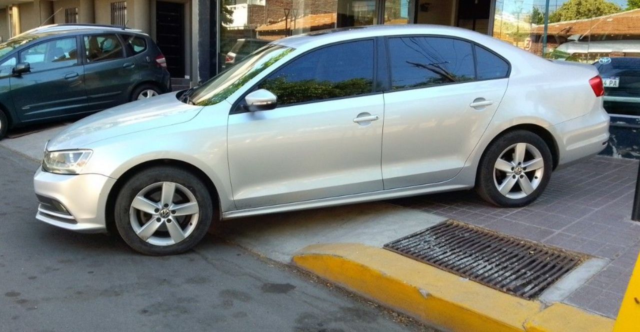 Volkswagen Vento Usado en Mendoza, deRuedas