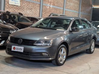 Volkswagen Vento Usado en Mendoza Financiado