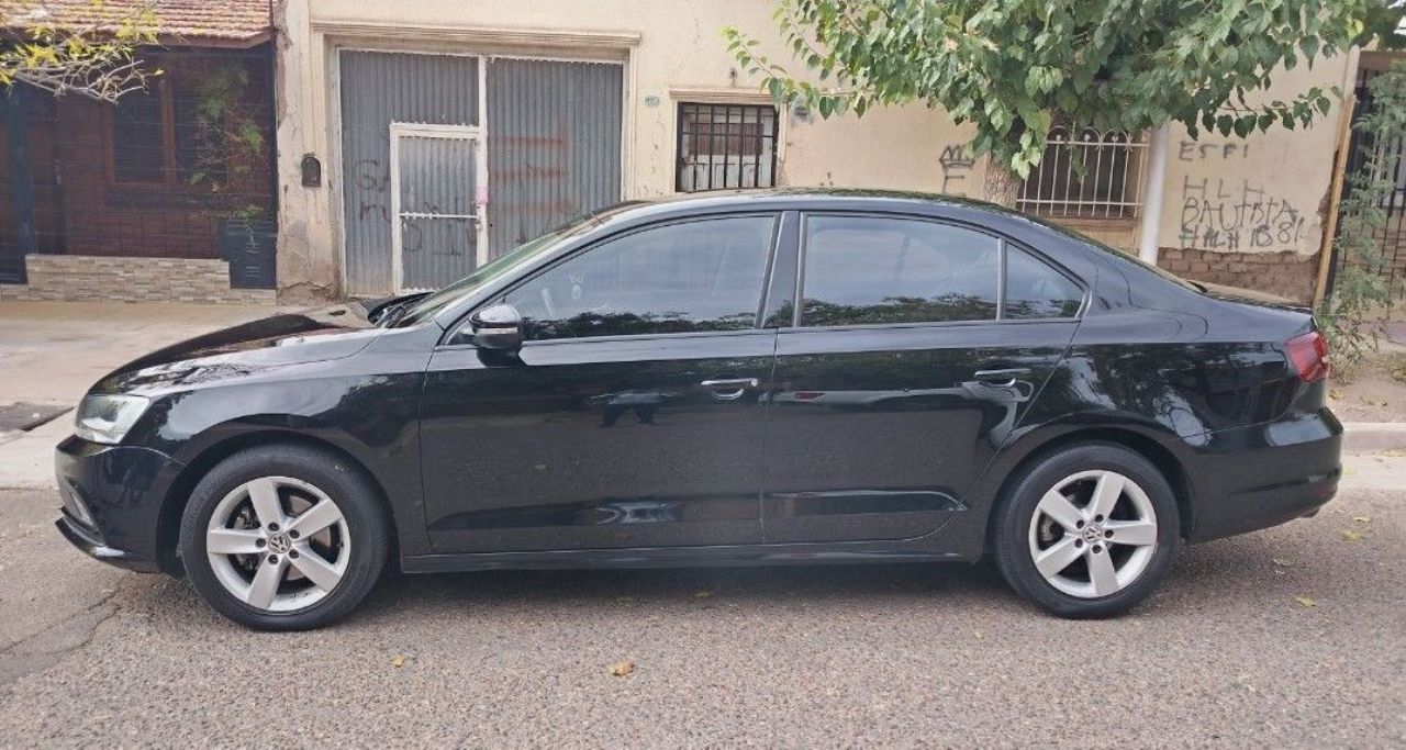 Volkswagen Vento Usado en Mendoza, deRuedas