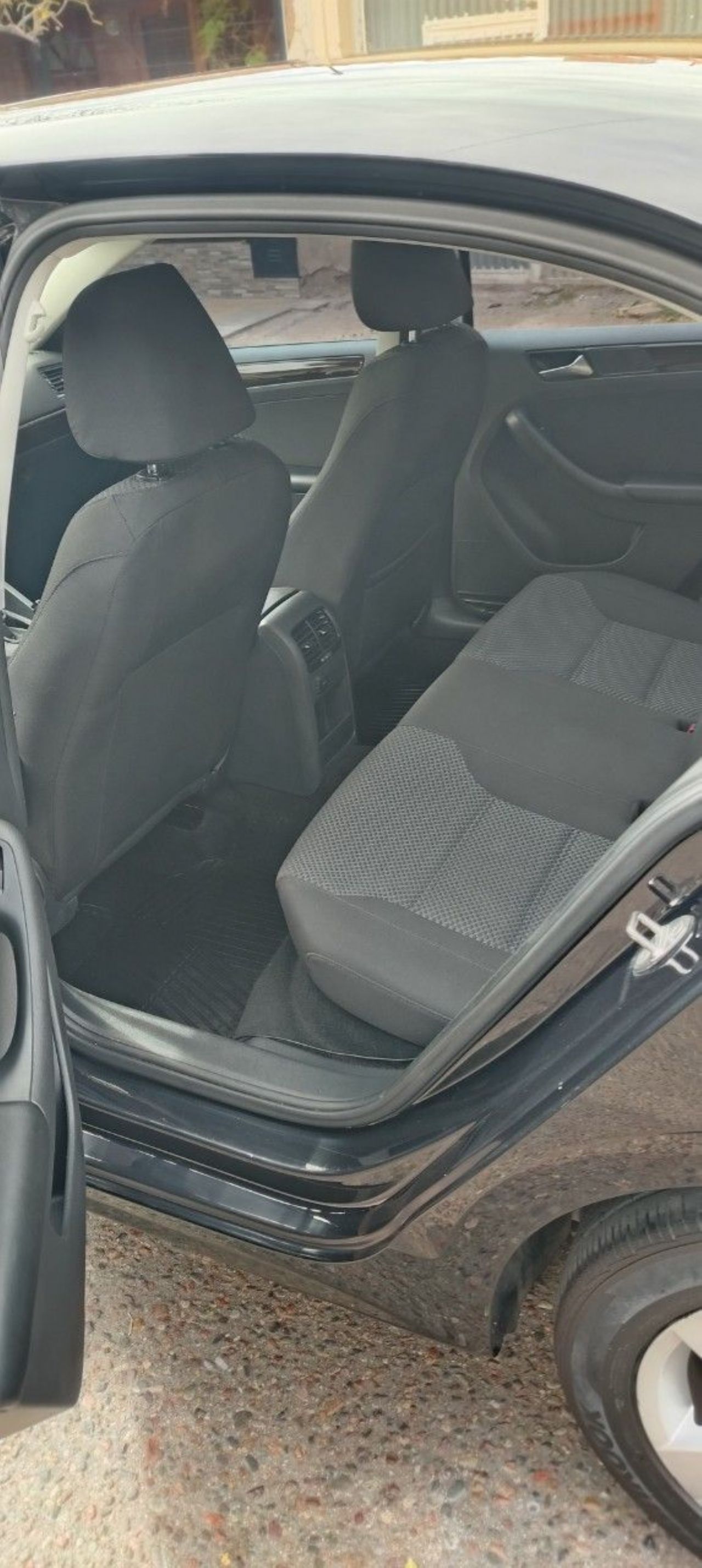 Volkswagen Vento Usado en Mendoza, deRuedas