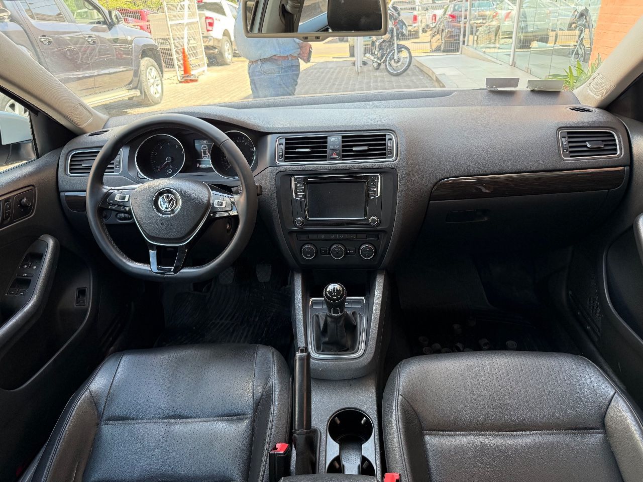 Volkswagen Vento Usado Financiado en Mendoza, deRuedas