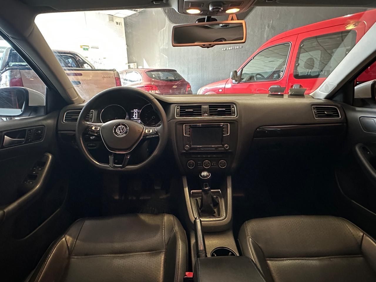 Volkswagen Vento Usado Financiado en Mendoza, deRuedas