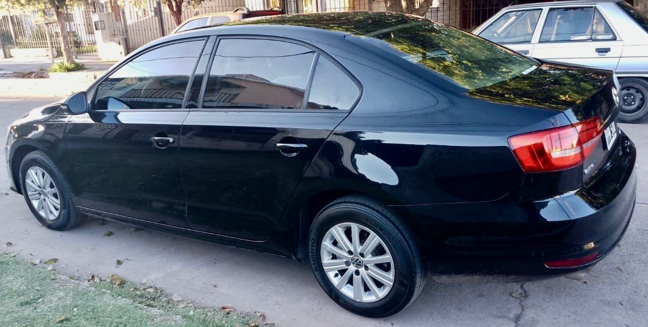 Volkswagen Vento Usado Financiado en Córdoba, deRuedas