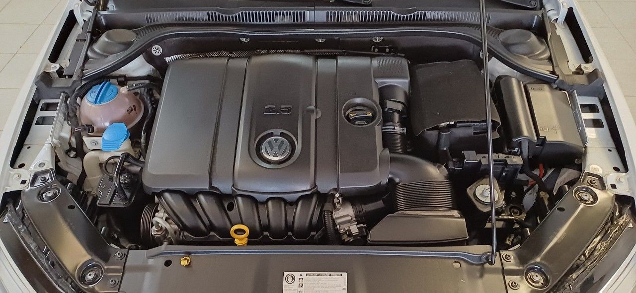 Volkswagen Vento Usado Financiado en Mendoza, deRuedas