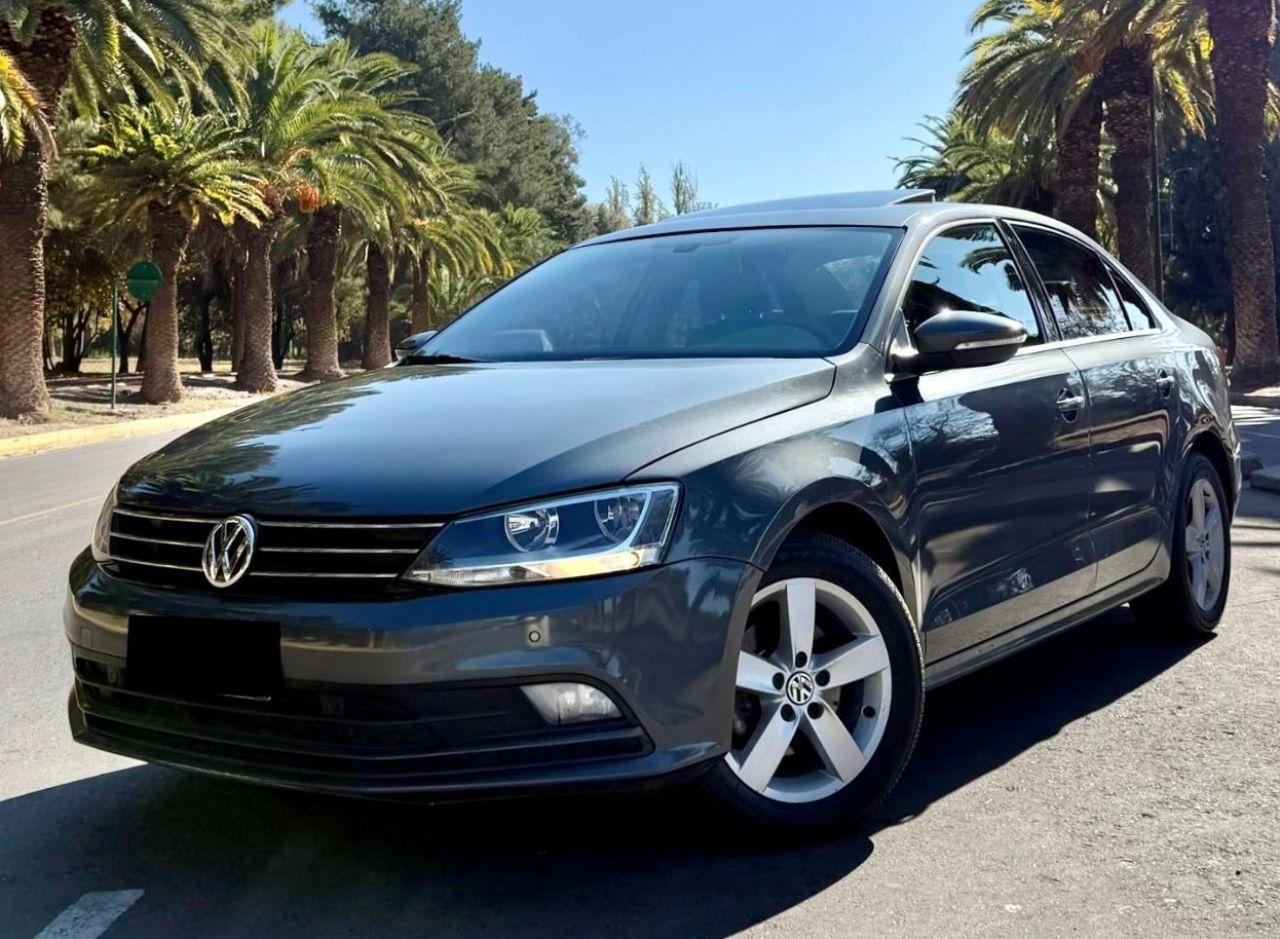 Volkswagen Vento Usado Financiado en Mendoza, deRuedas