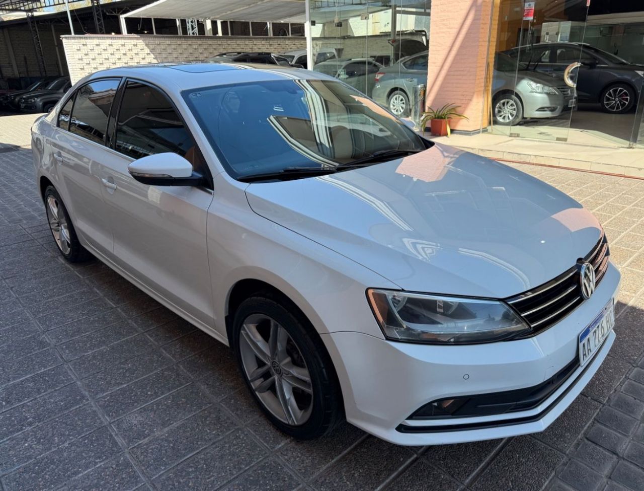 Volkswagen Vento Usado Financiado en Mendoza, deRuedas