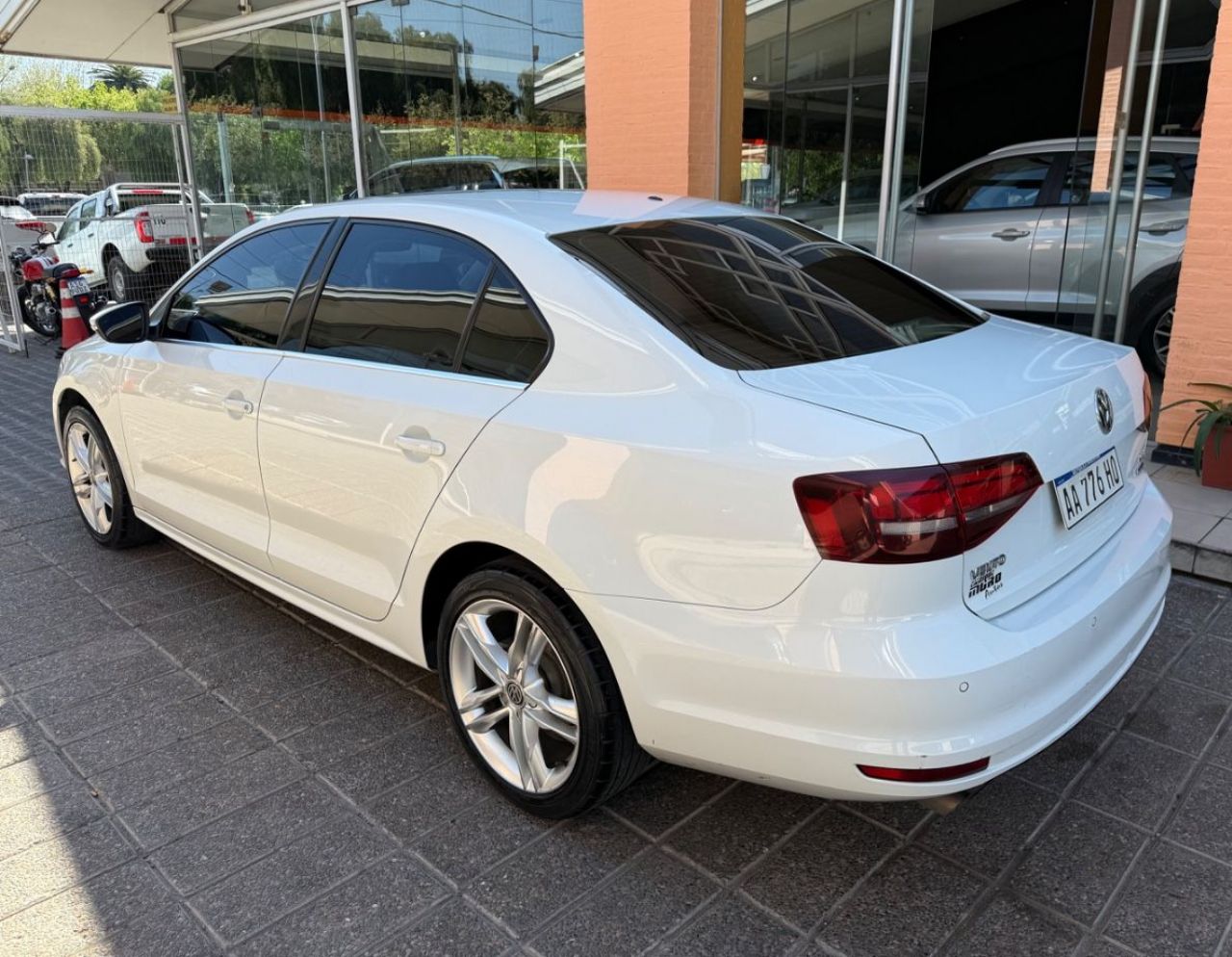 Volkswagen Vento Usado Financiado en Mendoza, deRuedas