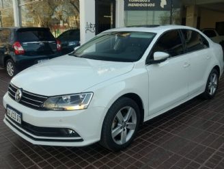 Volkswagen Vento Usado en Mendoza Financiado