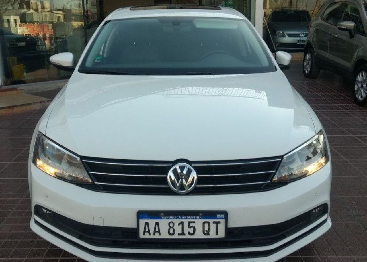 Volkswagen Vento Usado Financiado en Mendoza, deRuedas