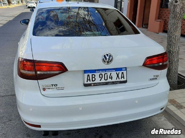 Volkswagen Vento Usado en Mendoza, deRuedas