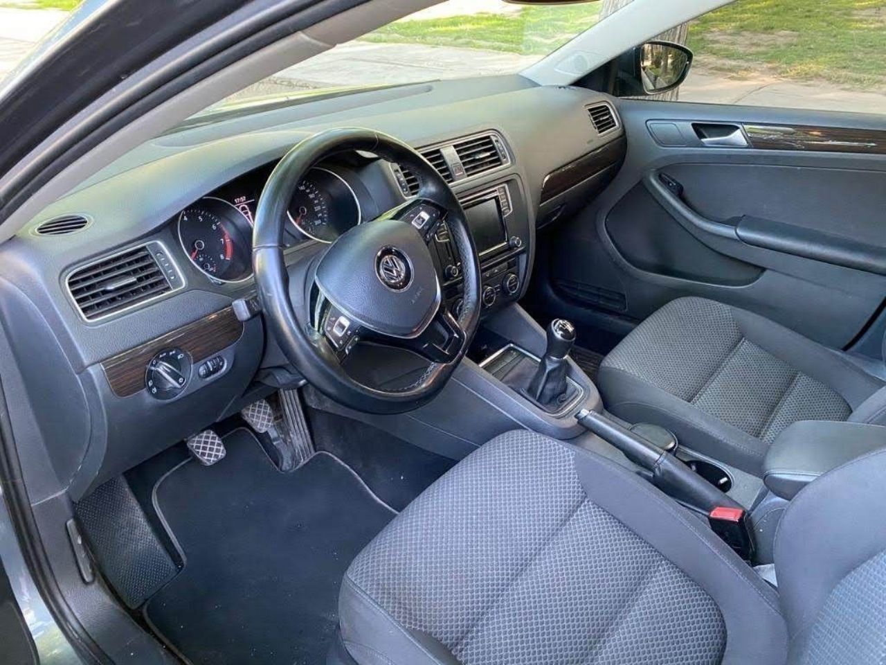 Volkswagen Vento Usado en San Juan, deRuedas