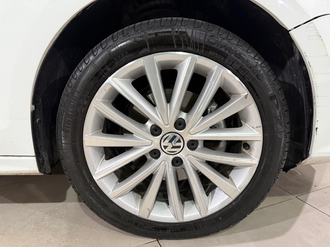 Volkswagen Vento Usado en Buenos Aires, deRuedas