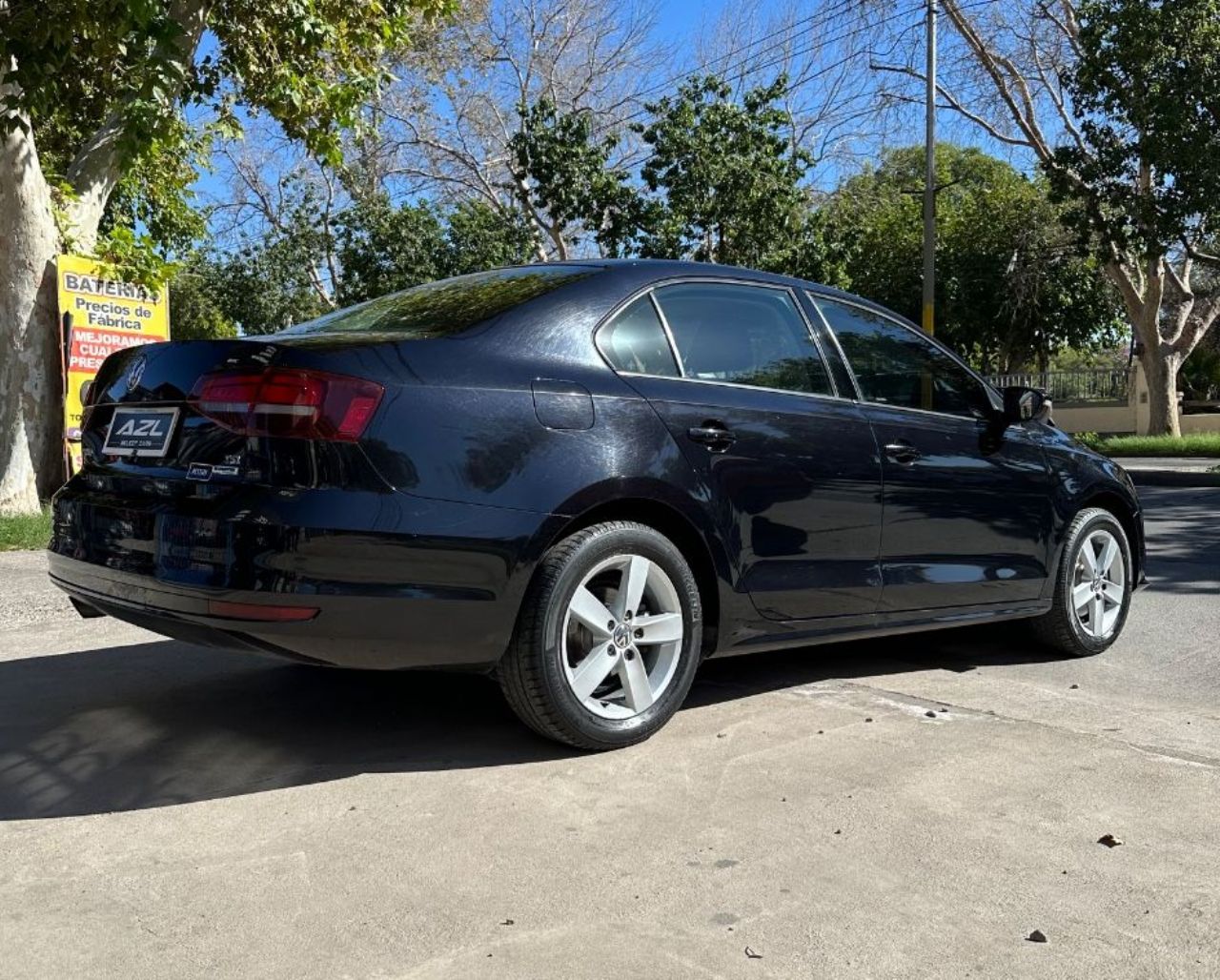 Volkswagen Vento Usado en San Juan, deRuedas