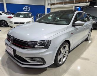 Volkswagen Vento Usado en Mendoza Financiado