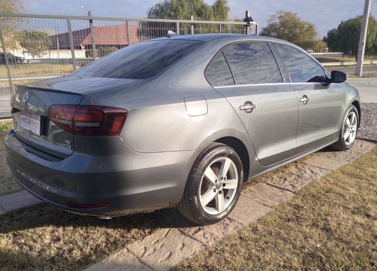 Volkswagen Vento Usado Financiado en San Juan, deRuedas