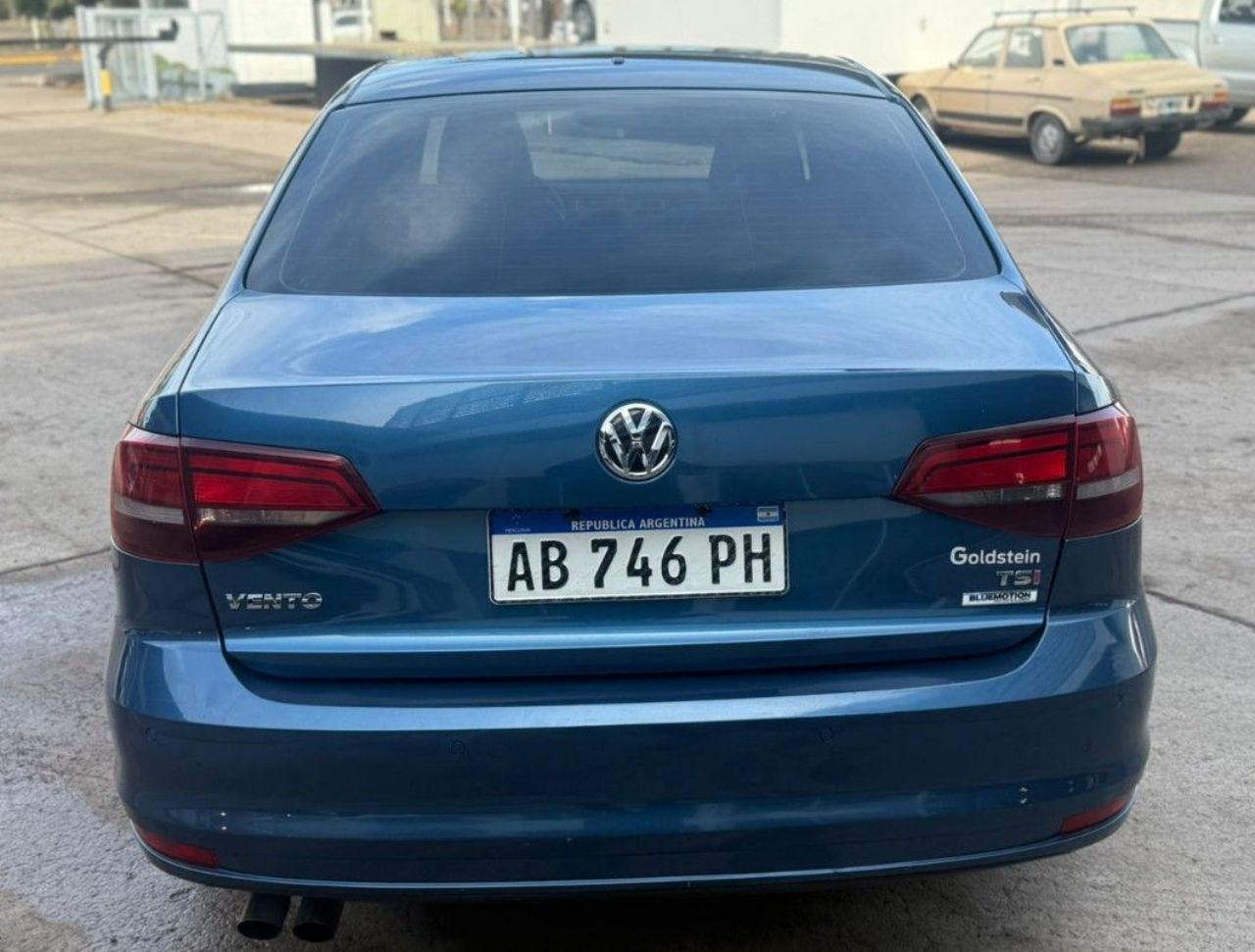 Volkswagen Vento Usado en Mendoza, deRuedas