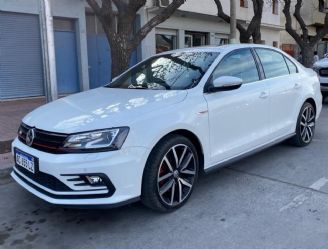 Volkswagen Vento Usado en Mendoza