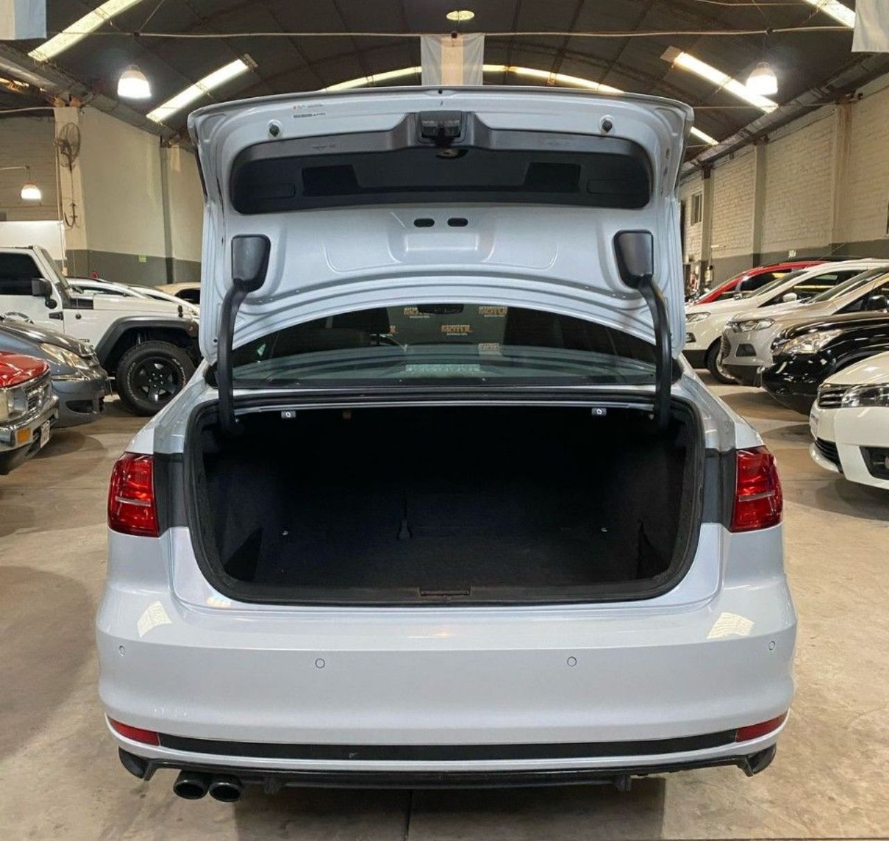 Volkswagen Vento Usado en Mendoza, deRuedas