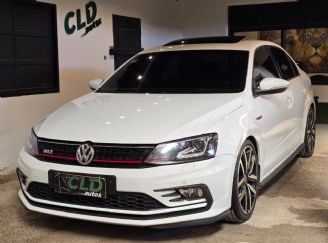 Volkswagen Vento Usado en Mendoza Financiado